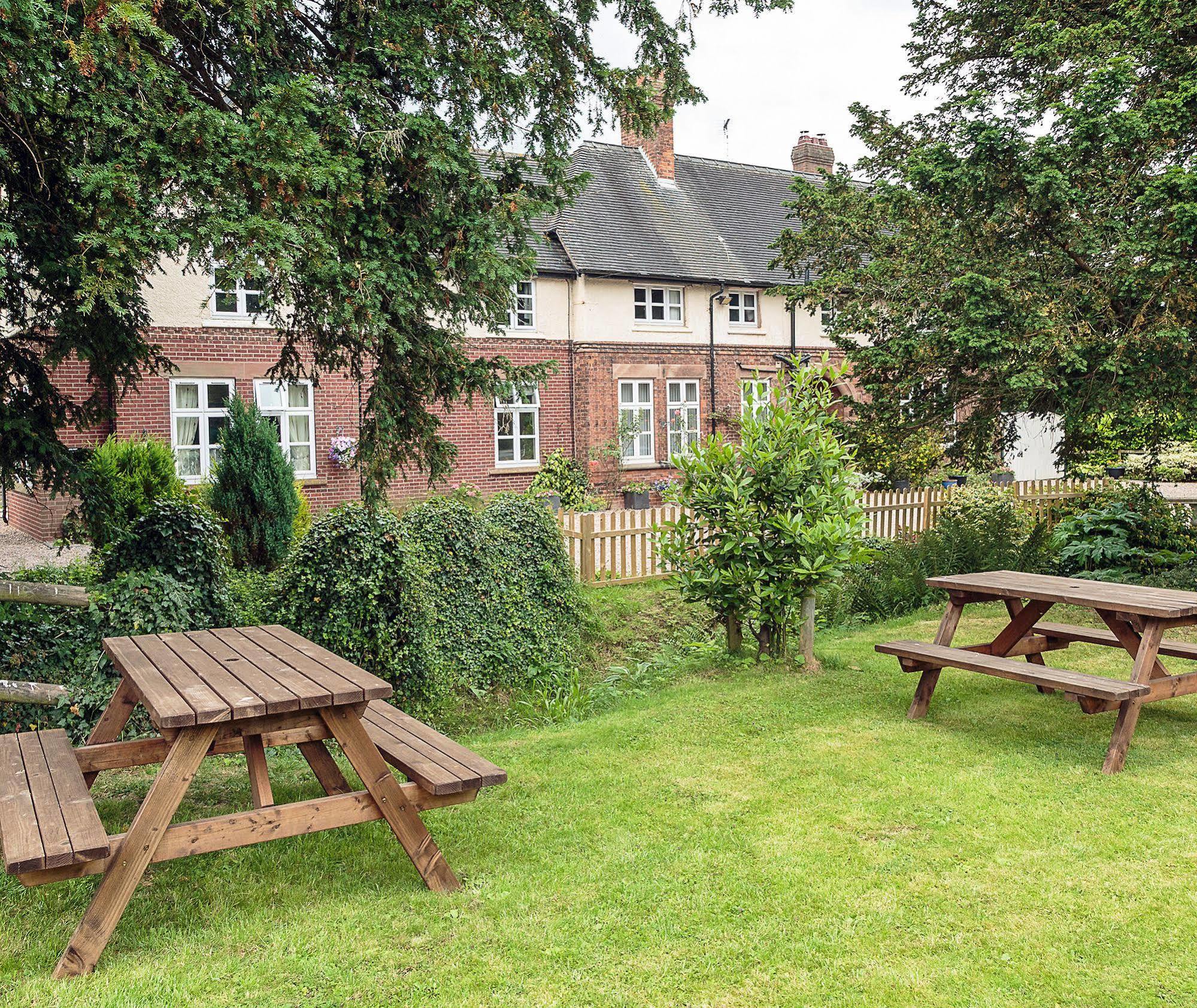 Heywood Hall Denstone Екстер'єр фото